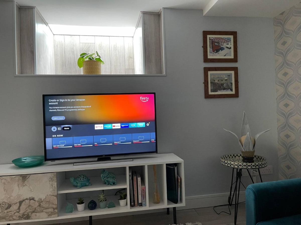 Entire 2 Bed Flat With Garden, Located Near Beach Apartamento Brighton Exterior foto